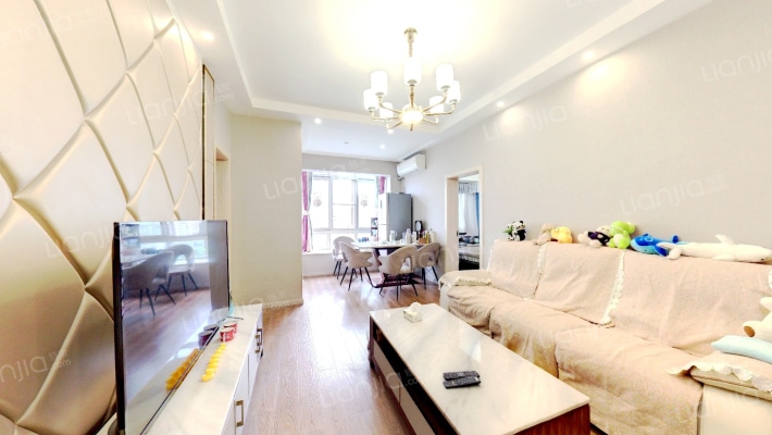 龙腾新苑二手房实景图