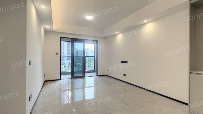 金地峰境瑞府二期二手房实景图