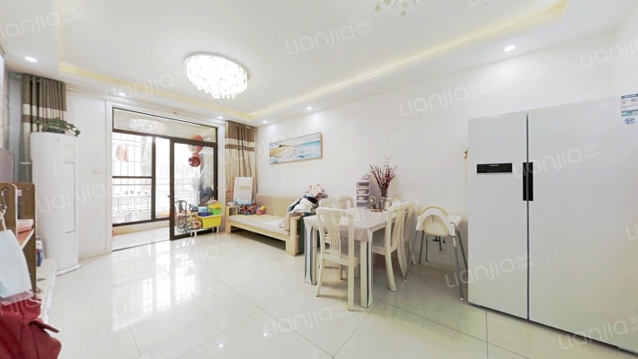 禹洲华侨城三期荷园二手房实景图