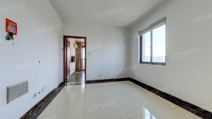 东港嘉苑一区二手房实景图