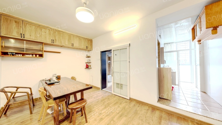 盈翠里二手房实景图