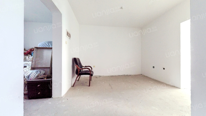 启工佳苑二手房实景图