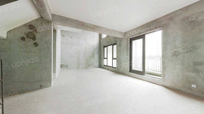 恒大麓山湖一期二手房实景图