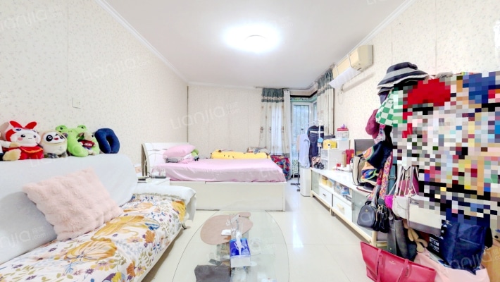 万润风景二手房实景图