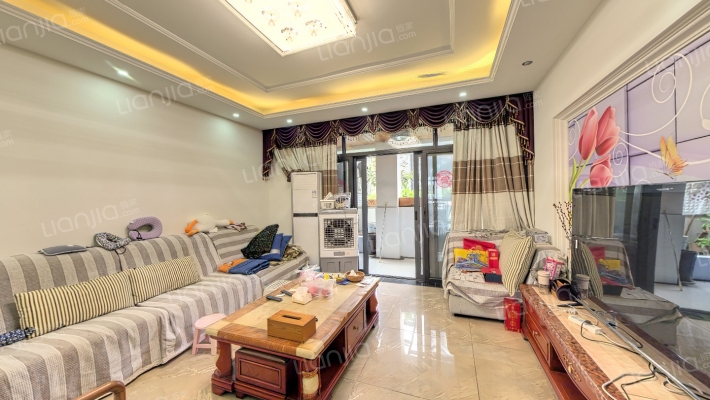 北欧知识城一期二手房实景图