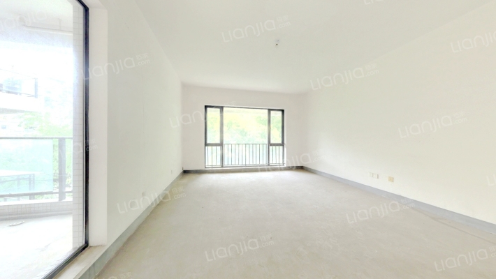 保利公园198百合郡二手房实景图