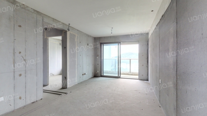 柏龙湾二手房实景图