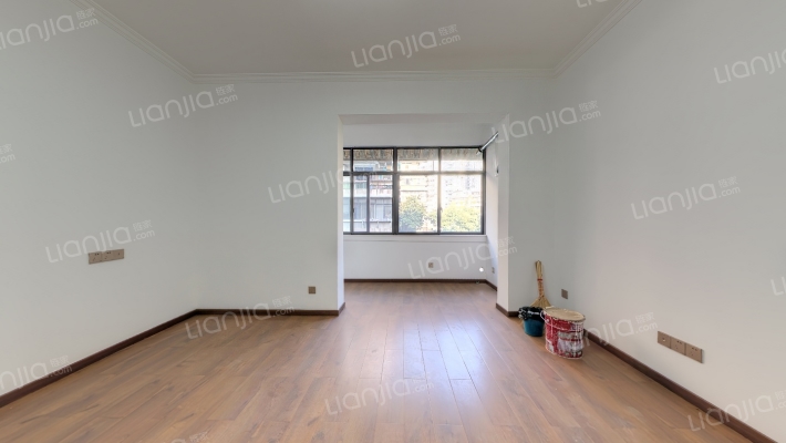 农业银行宿舍二手房实景图