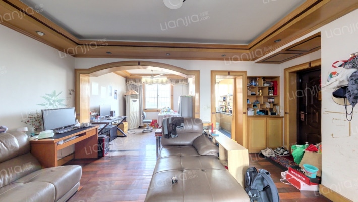 日新路二手房实景图