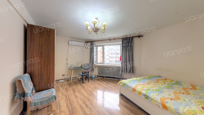 贵新街二手房实景图