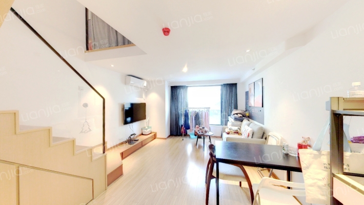 金地中心菁华公寓二手房实景图