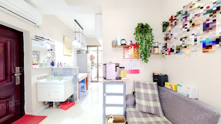 东泰路44号院二手房实景图