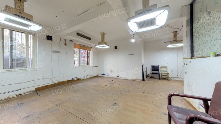 东方雅园三期二手房实景图