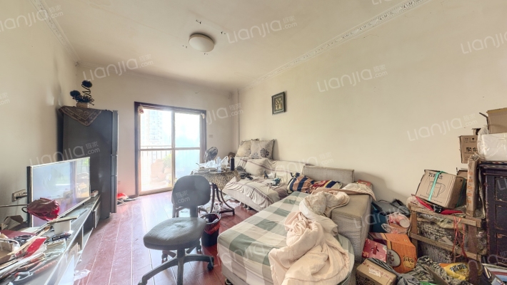 龙江庭苑C区二手房实景图