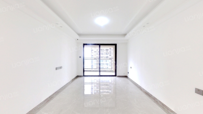 美的桂畔君兰二手房实景图