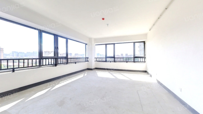 绿城·理想之城汀岚二手房实景图