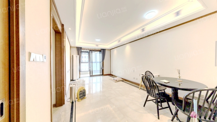 中海玄武公馆B区二手房实景图