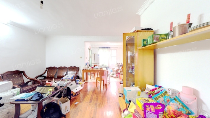 长汀里花园二手房实景图