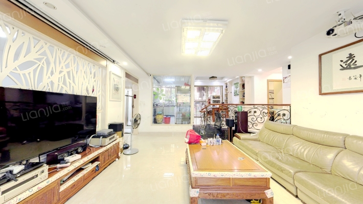 怡景丽苑二手房实景图