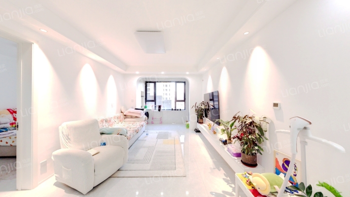 吾悦华邸二手房实景图