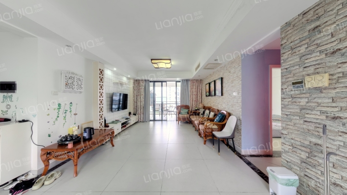 鲁能山海天二手房实景图