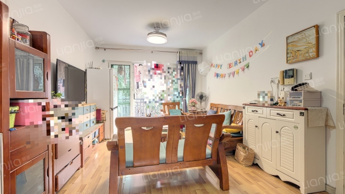 东泰花园康怡居二手房实景图