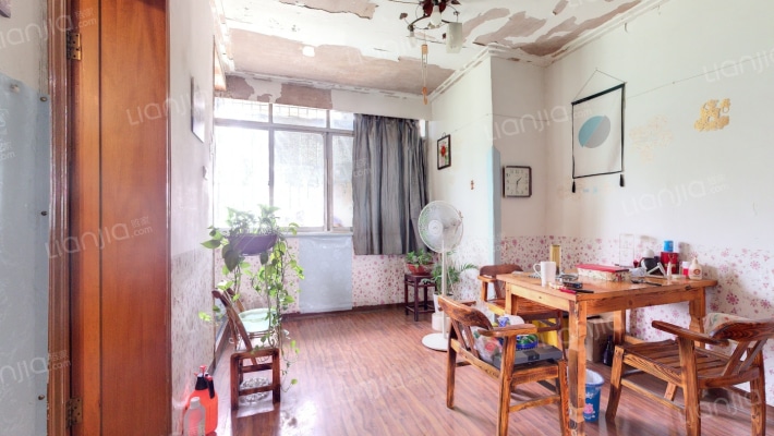 省外贸公司宿舍二手房实景图