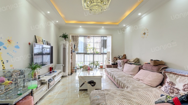 银锣湾二手房实景图