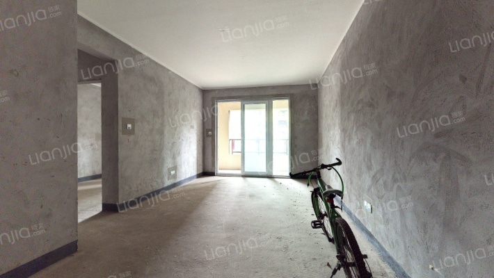 保利观塘香榭二手房实景图