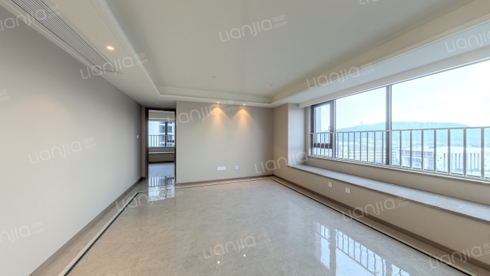 风荷叠翠府二手房实景图