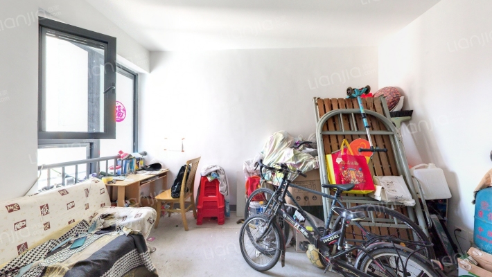 双水家园泽园二手房实景图