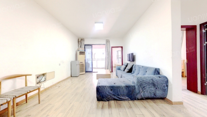 歌德堡二手房实景图