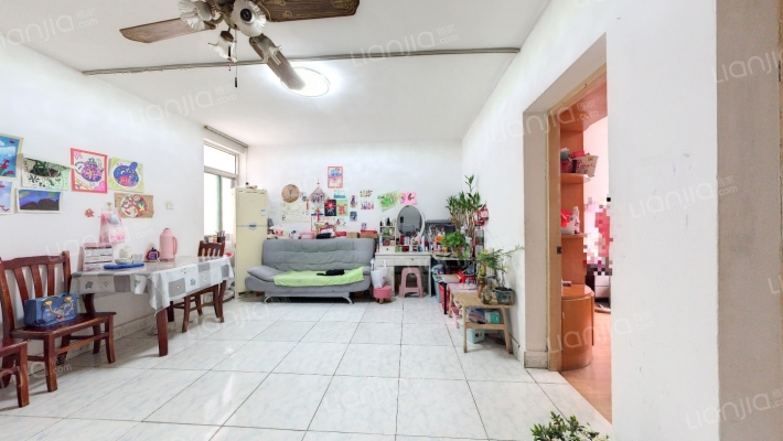 花冲人才苑二手房实景图