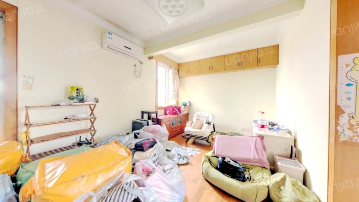 市政馨苑二手房实景图