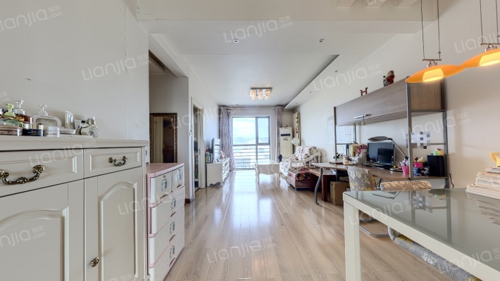 蓝郡国际花园二手房实景图