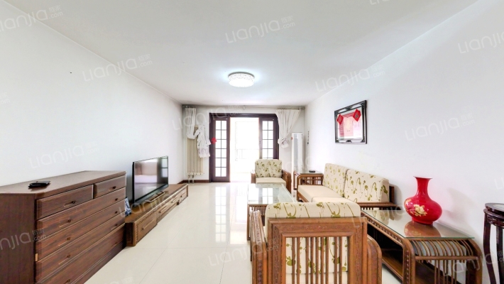 体育嘉苑二手房实景图