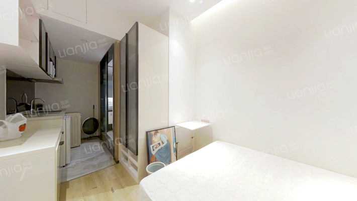 铂金公寓二手房实景图