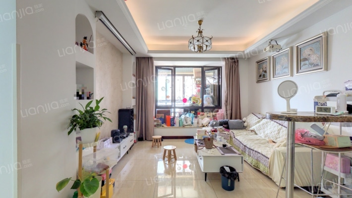 丽晶湾二手房实景图