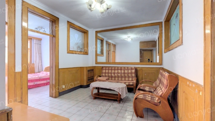 昌盛街农行家属楼二手房实景图