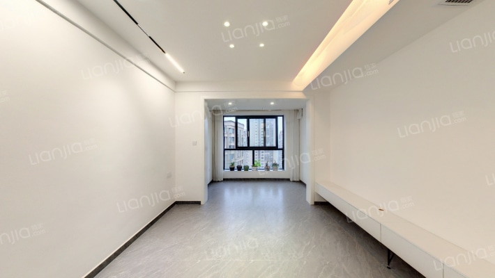 绿地海外滩二手房实景图