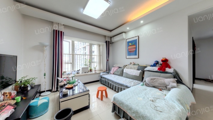 万科海悦汇城东区二手房实景图