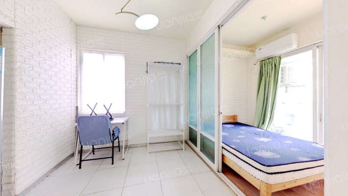 彩晴轩二手房实景图