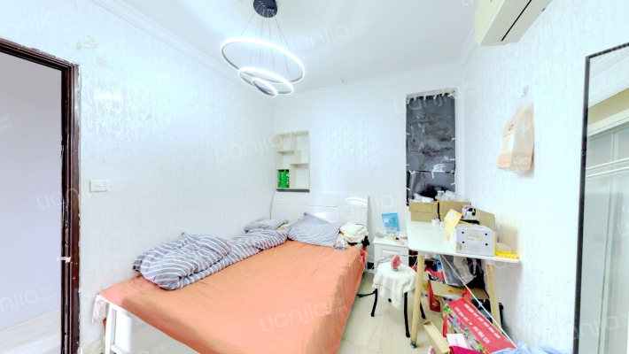 鑫港苑二手房实景图