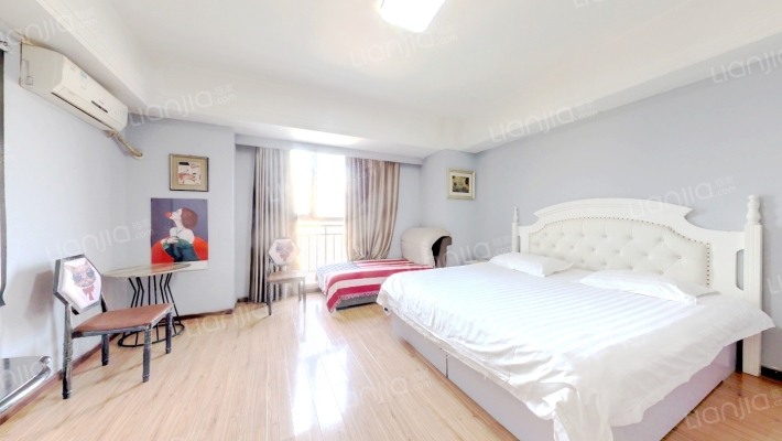 万达广场商务综合楼二手房实景图