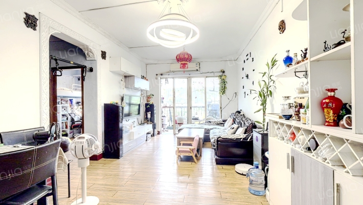 集贤苑二手房实景图