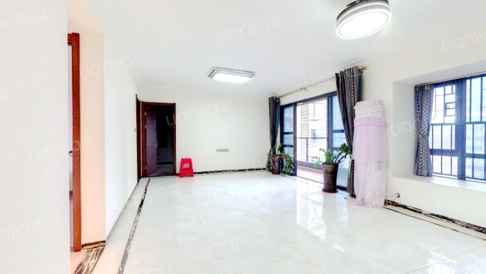 翡翠山城君御二手房实景图