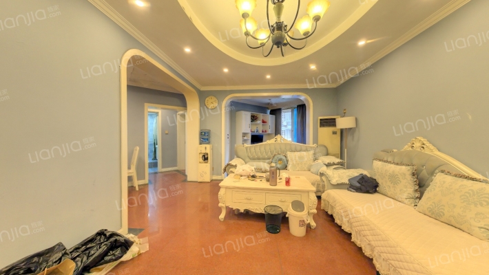 中新楼二手房实景图