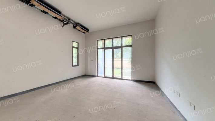 龙湖东桥郡四组团二手房实景图