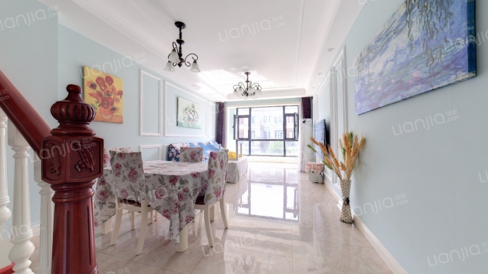 V7荷塘月色二手房实景图