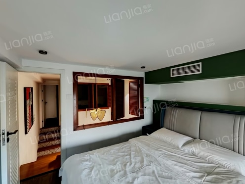 整租·龙湖上城天街广场 3室0厅 南